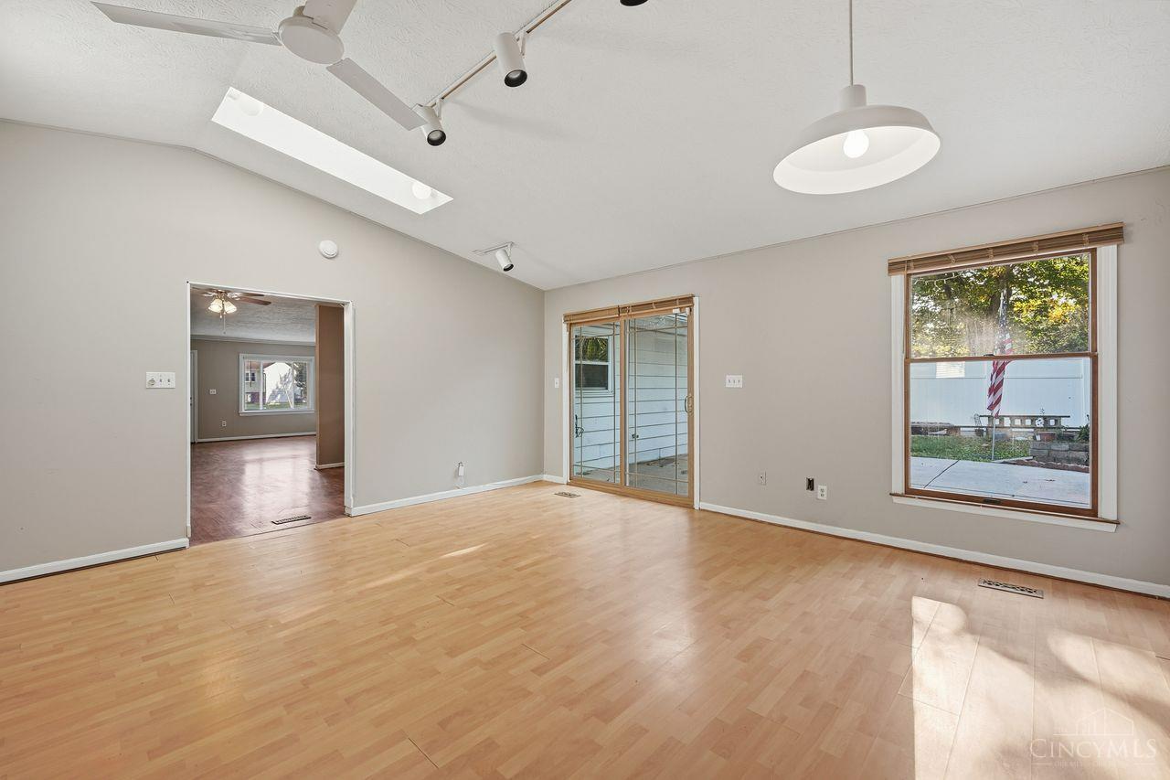 12109 Seaford Drive