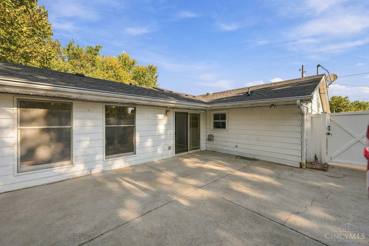 12109 Seaford Drive