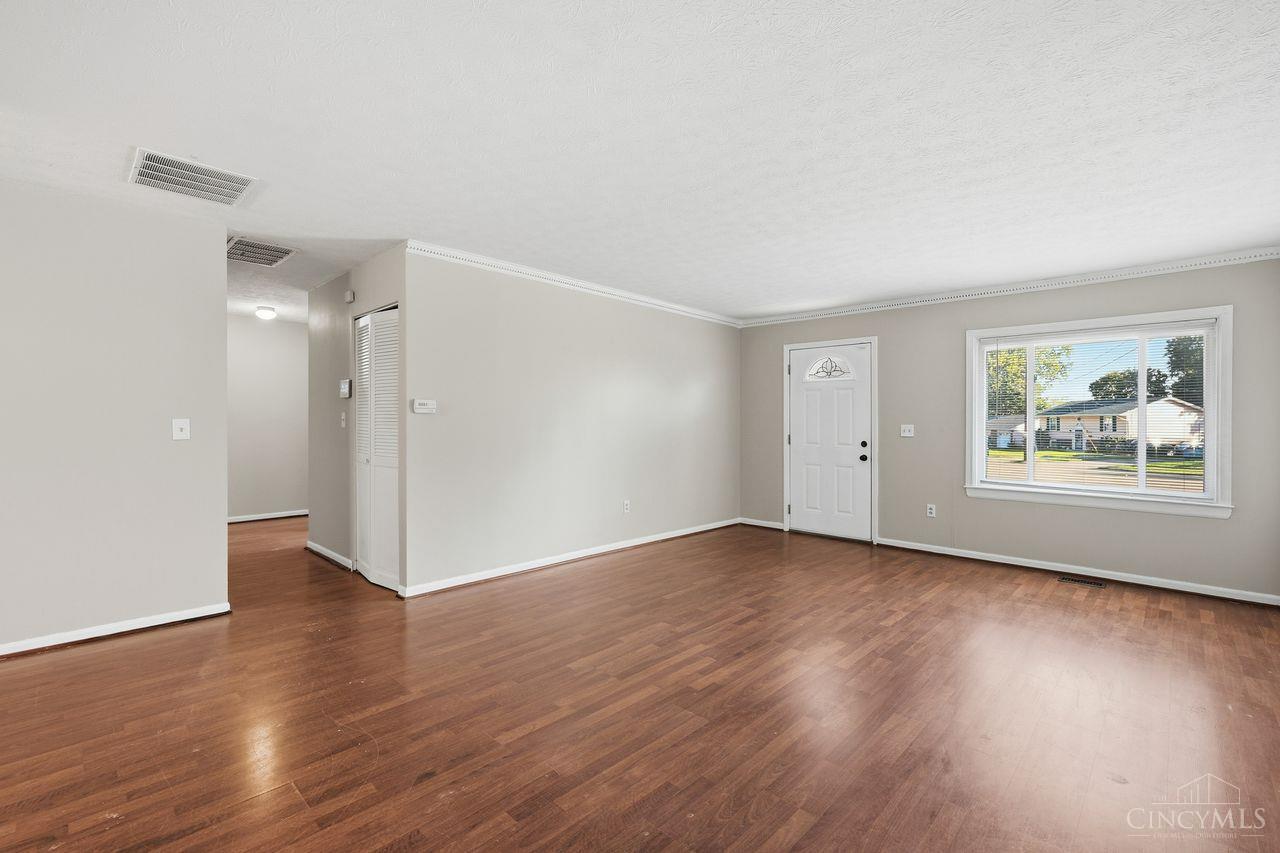 12109 Seaford Drive