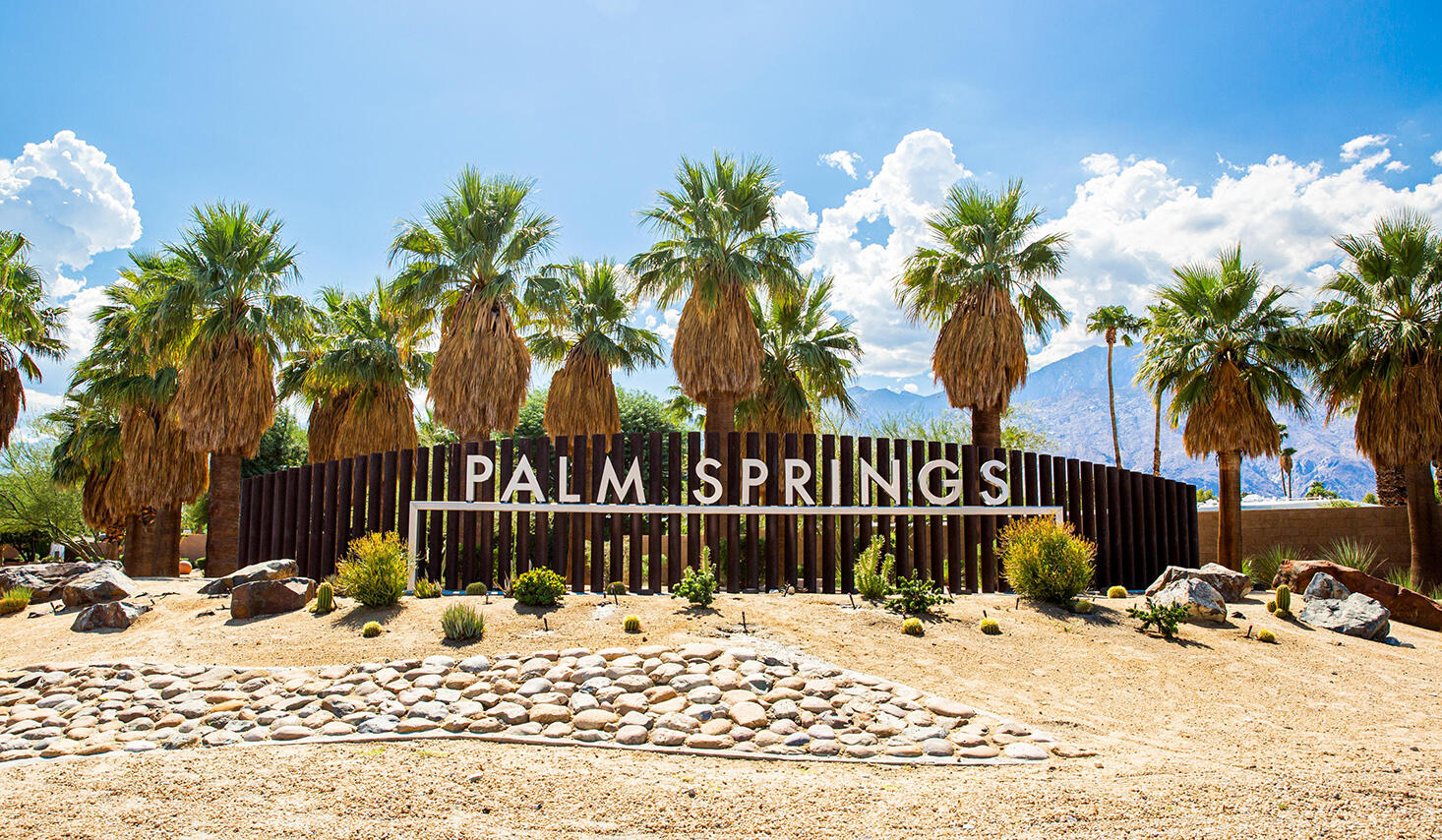 1040 E Deepak RD, Palm Springs