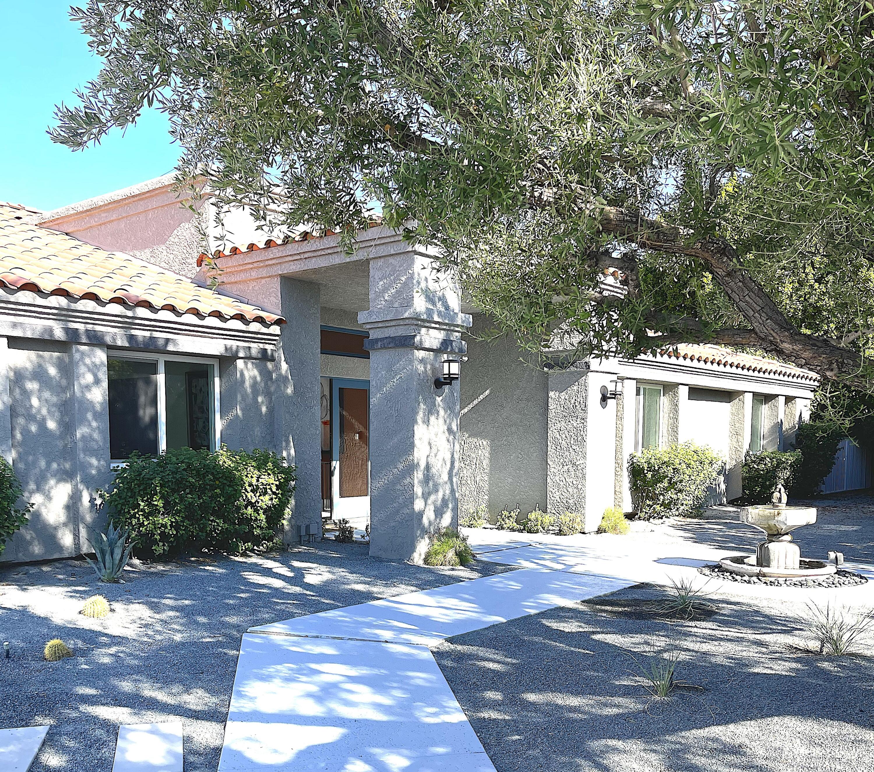 1040 E Deepak RD, Palm Springs