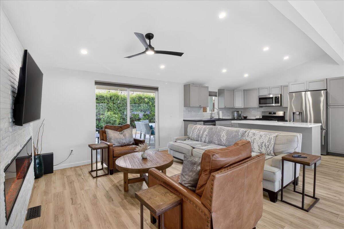 77983 Calypso RD, Palm Desert 