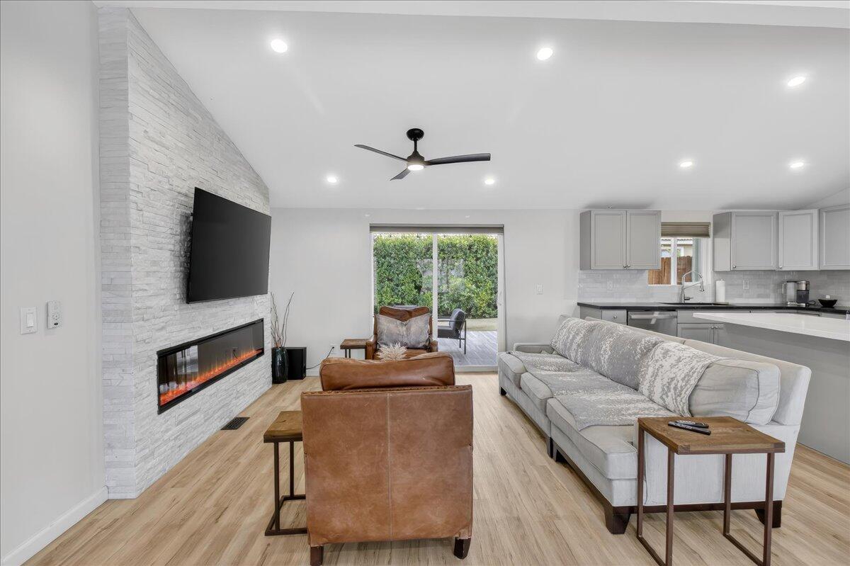 77983 Calypso RD, Palm Desert 