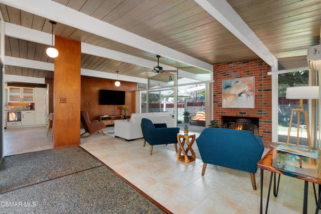 1509 Campbell AVE