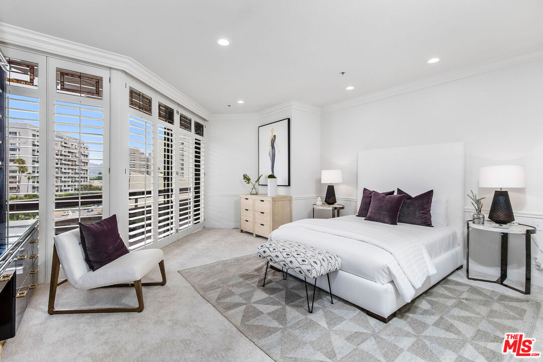 10430 Wilshire Blvd Unit: 702