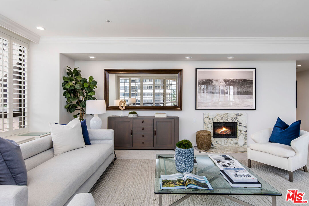 10430 Wilshire Blvd Unit: 702