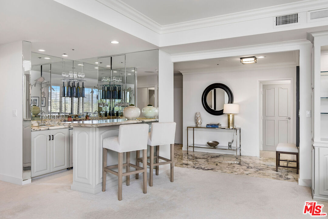 10430 Wilshire Blvd Unit: 702