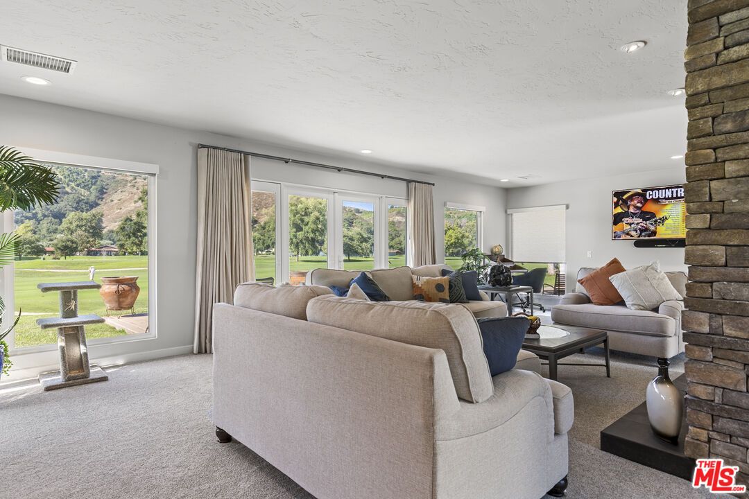 32450 Luiseno Circle Dr