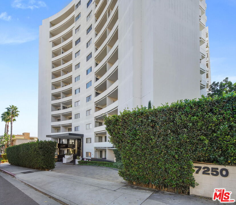 7250 Franklin Ave Unit: 1203