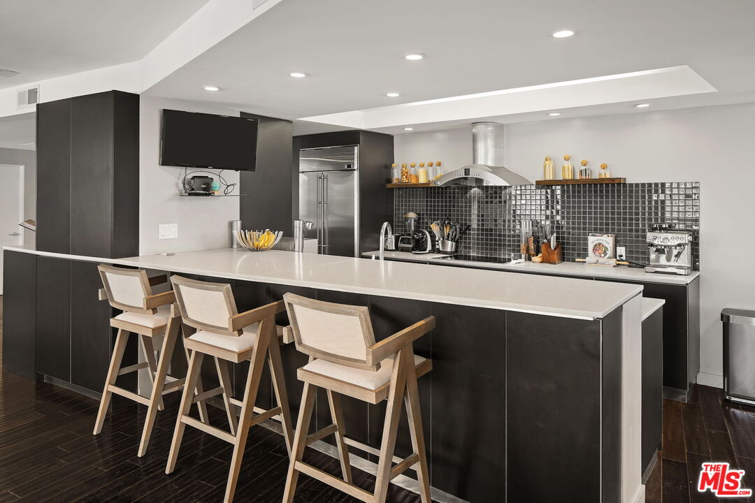 7250 Franklin Ave Unit: 1203