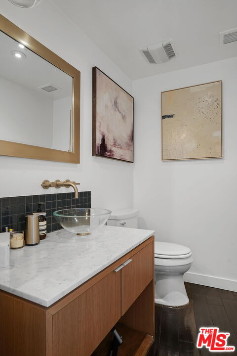 7250 Franklin Ave Unit: 1203