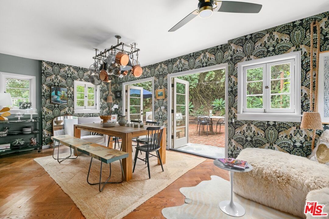 8632 Wonderland Ave, Hollywood Hills