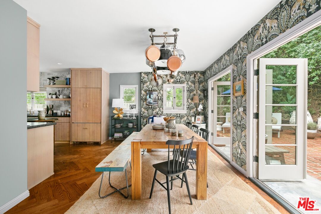 8632 Wonderland Ave, Hollywood Hills