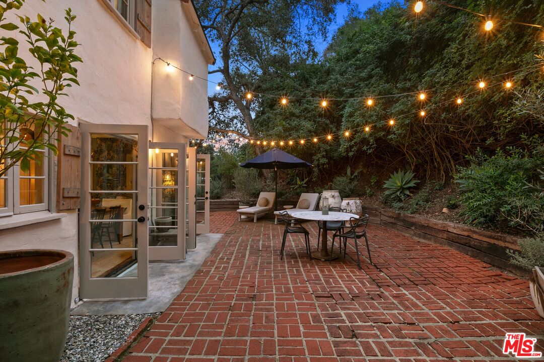 8632 Wonderland Ave, Hollywood Hills