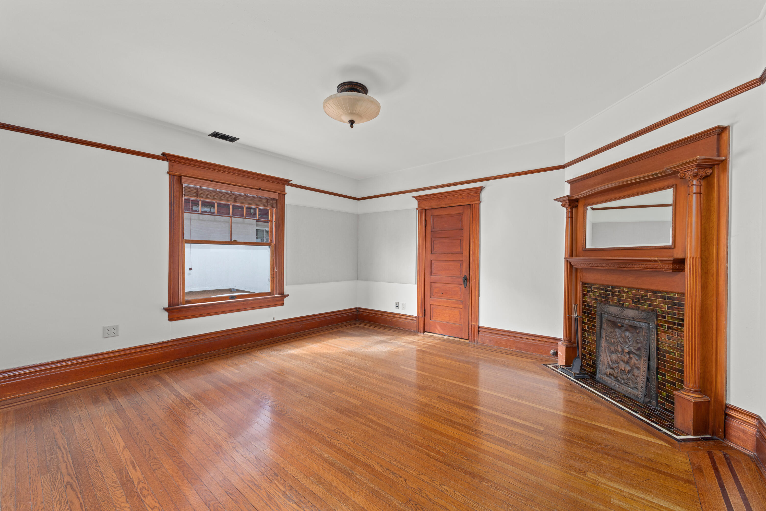 721 E Main Street