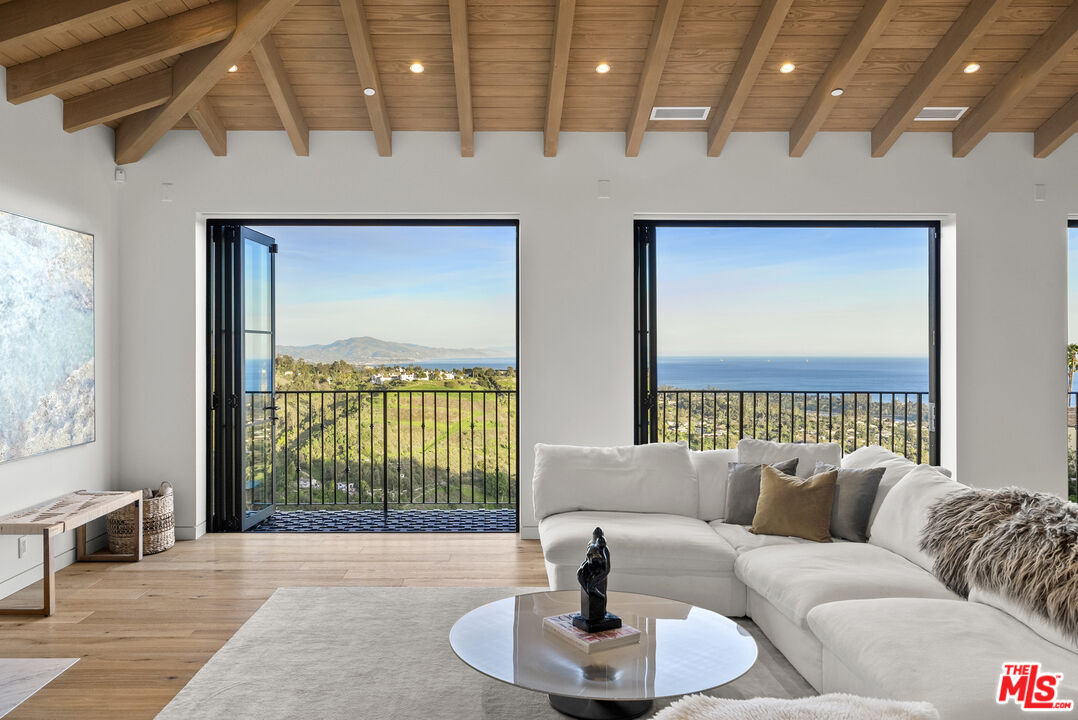 20 Camino Alto, Santa Barbara
