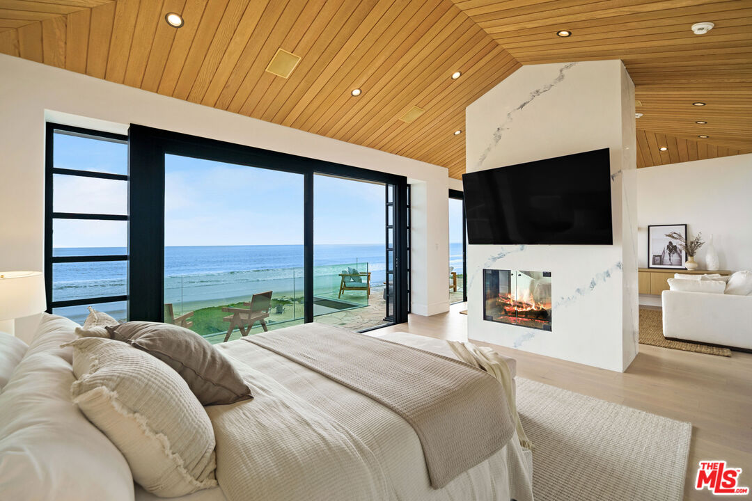 31030 Broad Beach Rd