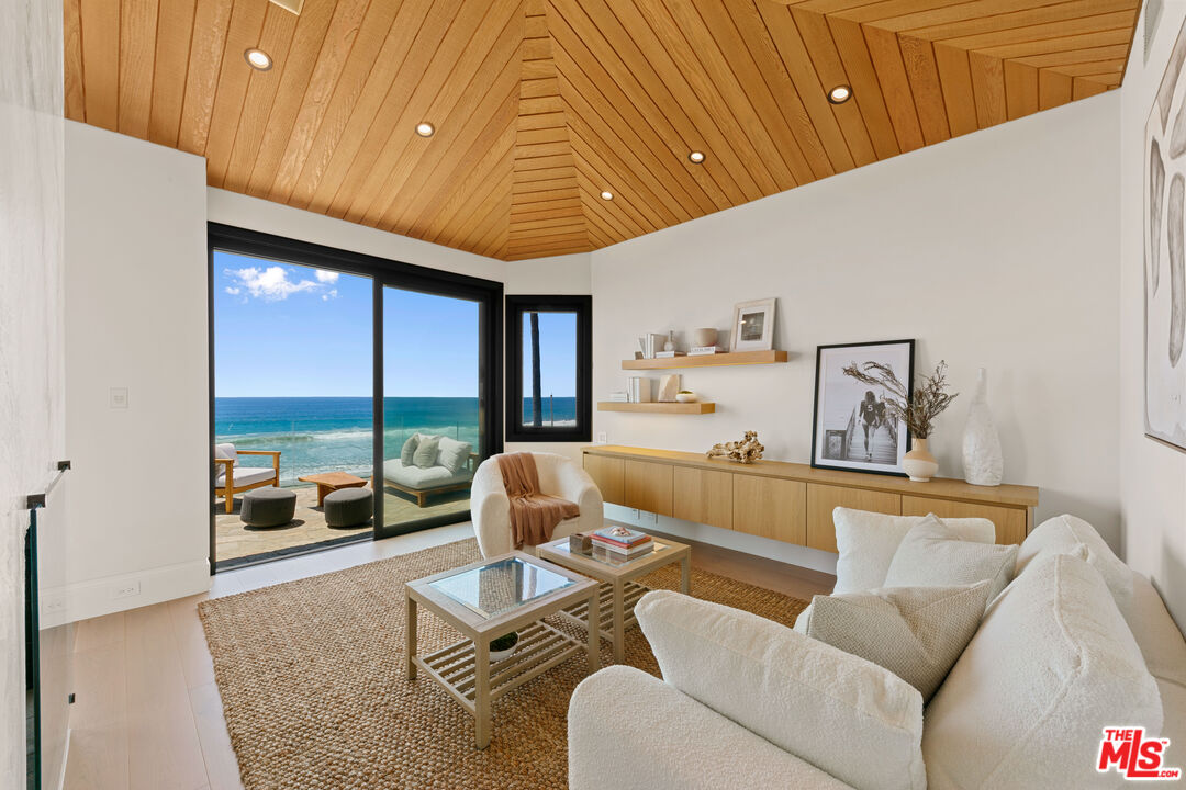 31030 Broad Beach Rd