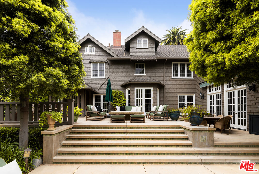 226 Palisades Ave, Santa Monica