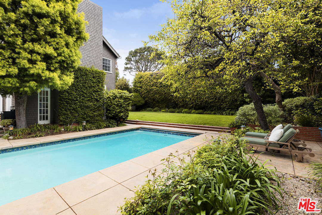 226 Palisades Ave, Santa Monica