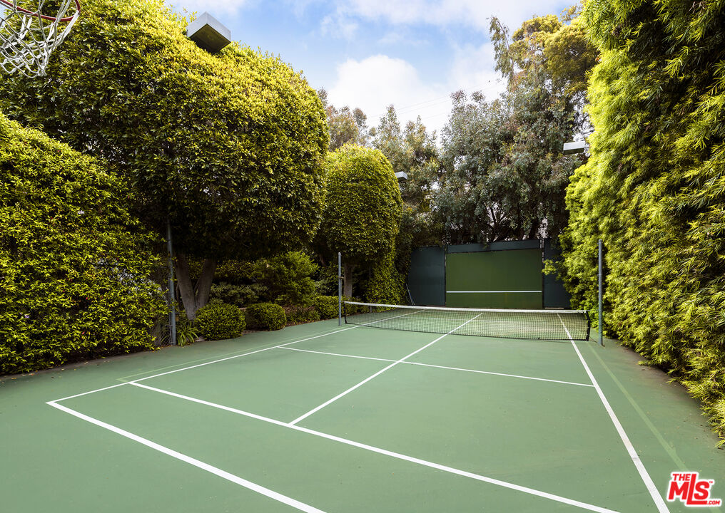 226 Palisades Ave, Santa Monica