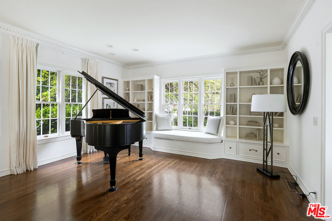 226 Palisades Ave, Santa Monica