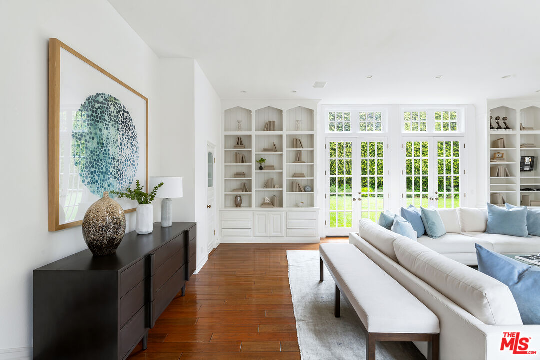 226 Palisades Ave, Santa Monica