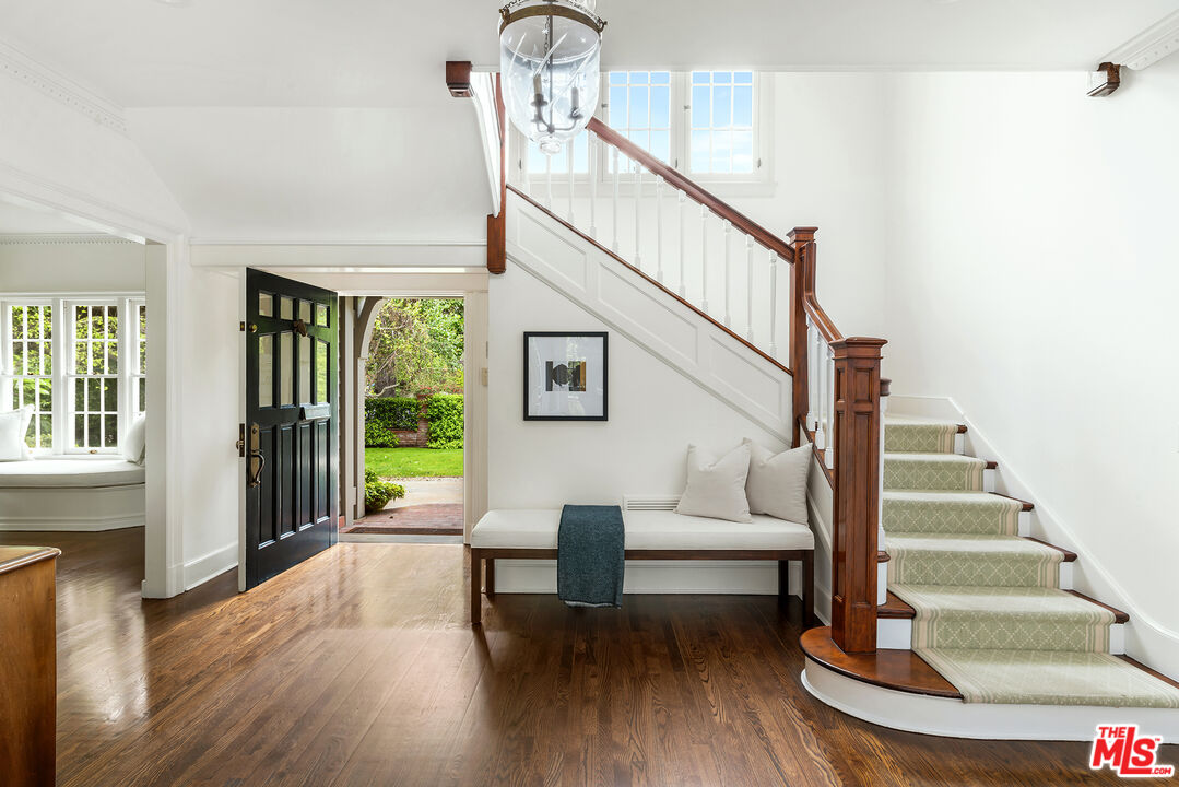 226 Palisades Ave, Santa Monica