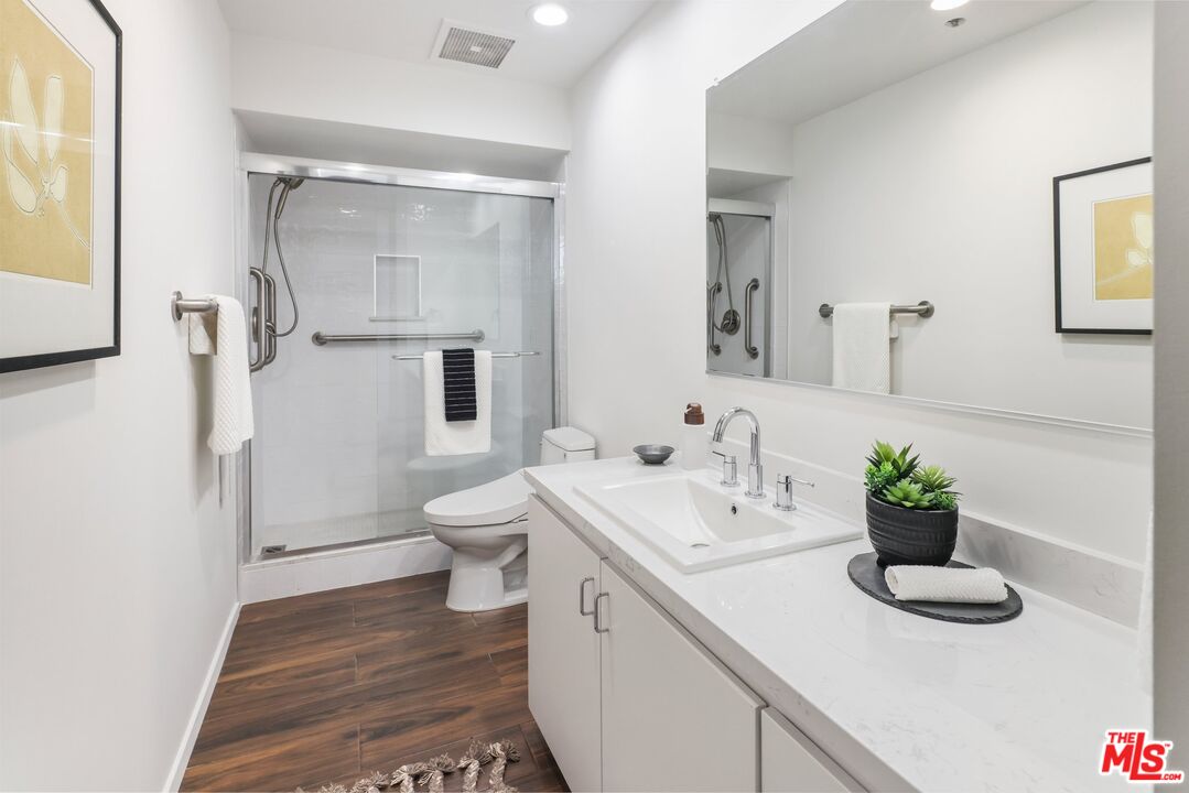 10430 Wilshire Blvd Unit: 1803