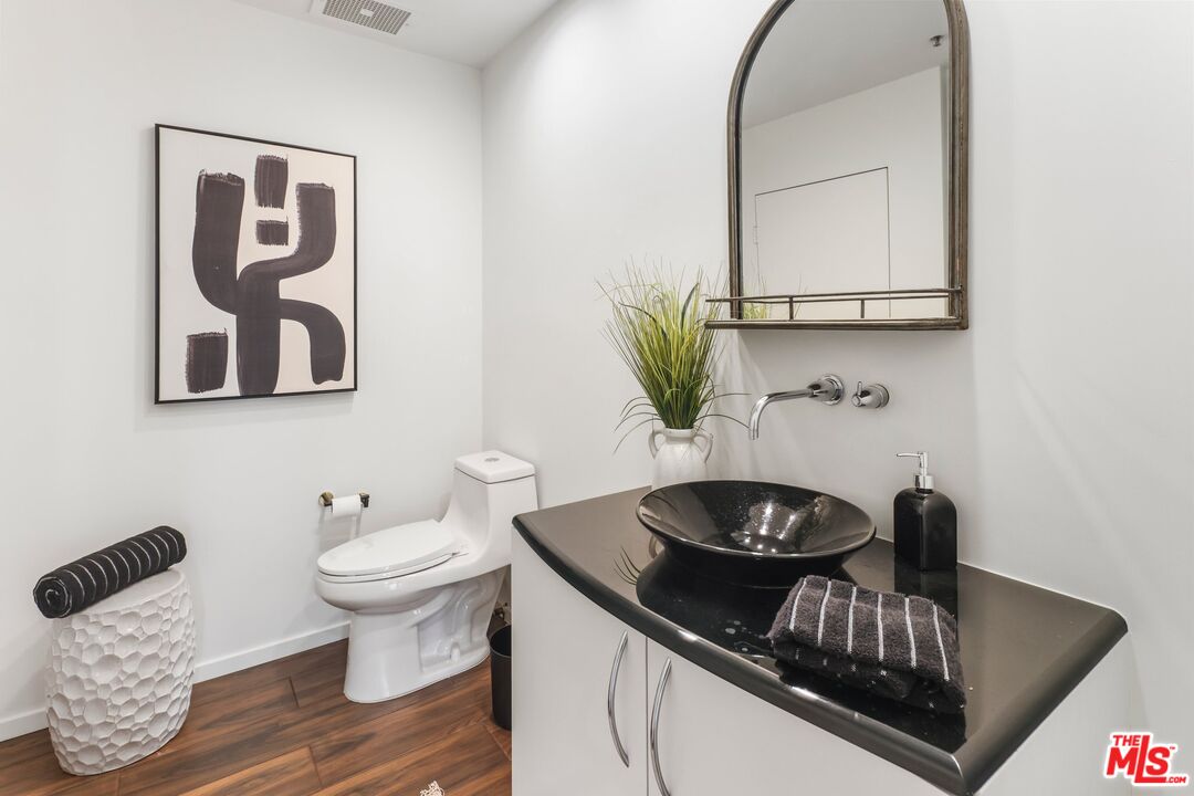10430 Wilshire Blvd Unit: 1803