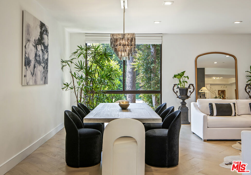 135 S Mccarty Dr Unit: 104