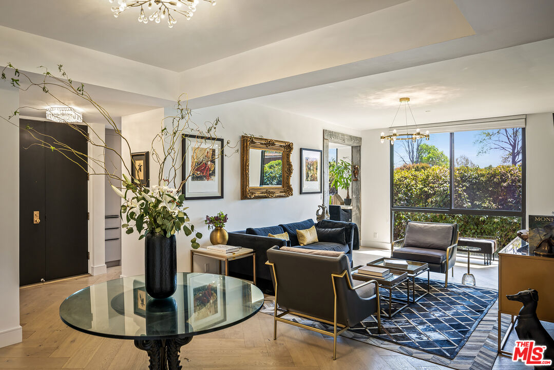 135 S Mccarty Dr Unit: 104