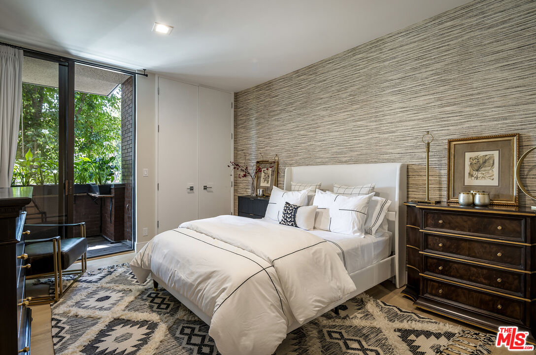 135 S Mccarty Dr Unit: 104