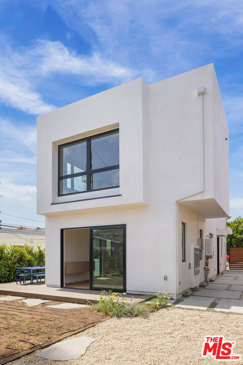 1257 25th St, Santa Monica 