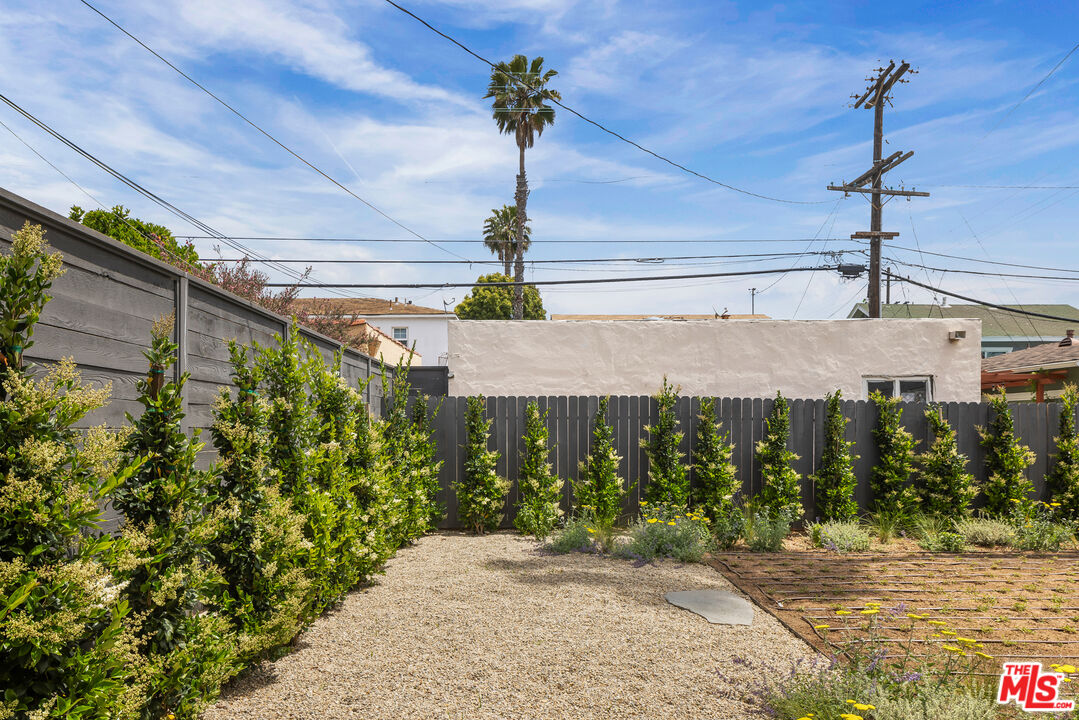 1257 25th St, Santa Monica 