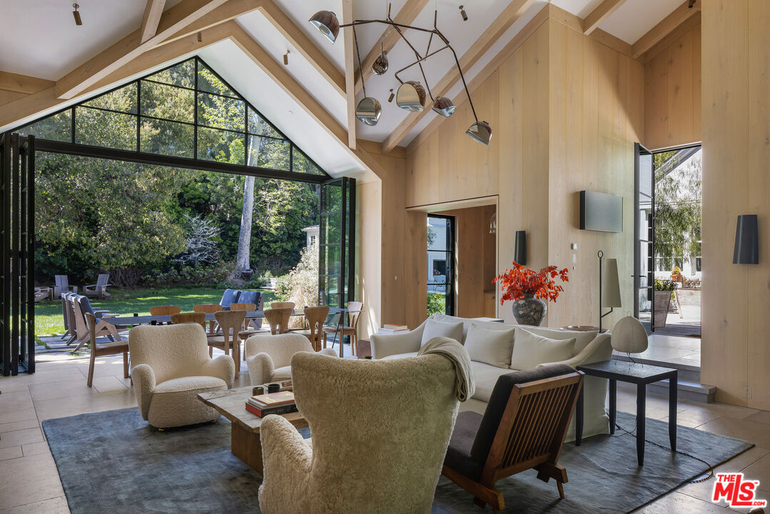 1701 Westridge Rd, Brentwood