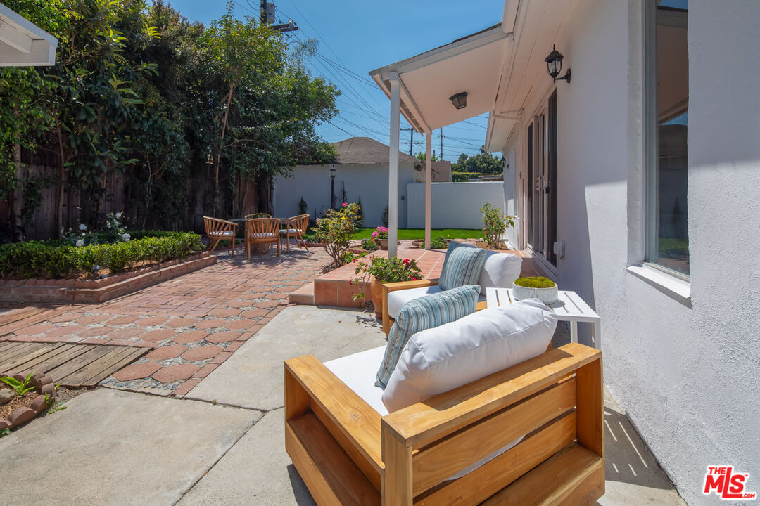 8950 Kramerwood Pl