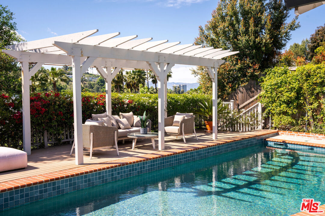 3769 Limestone Pl, Sherman Oaks