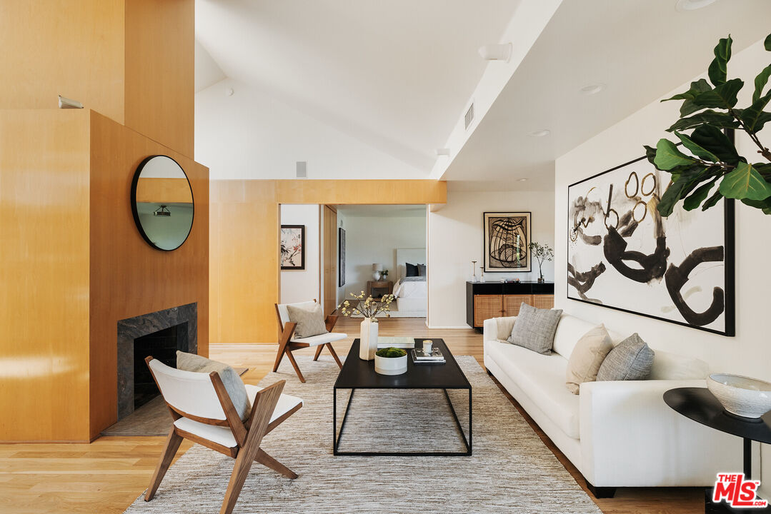 16855 Livorno Dr, Pacific Palisades