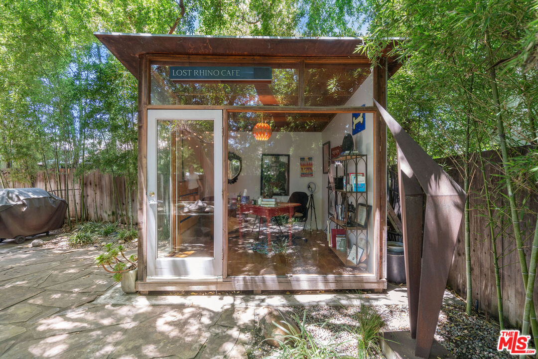4504 Stern Ave, Sherman Oaks