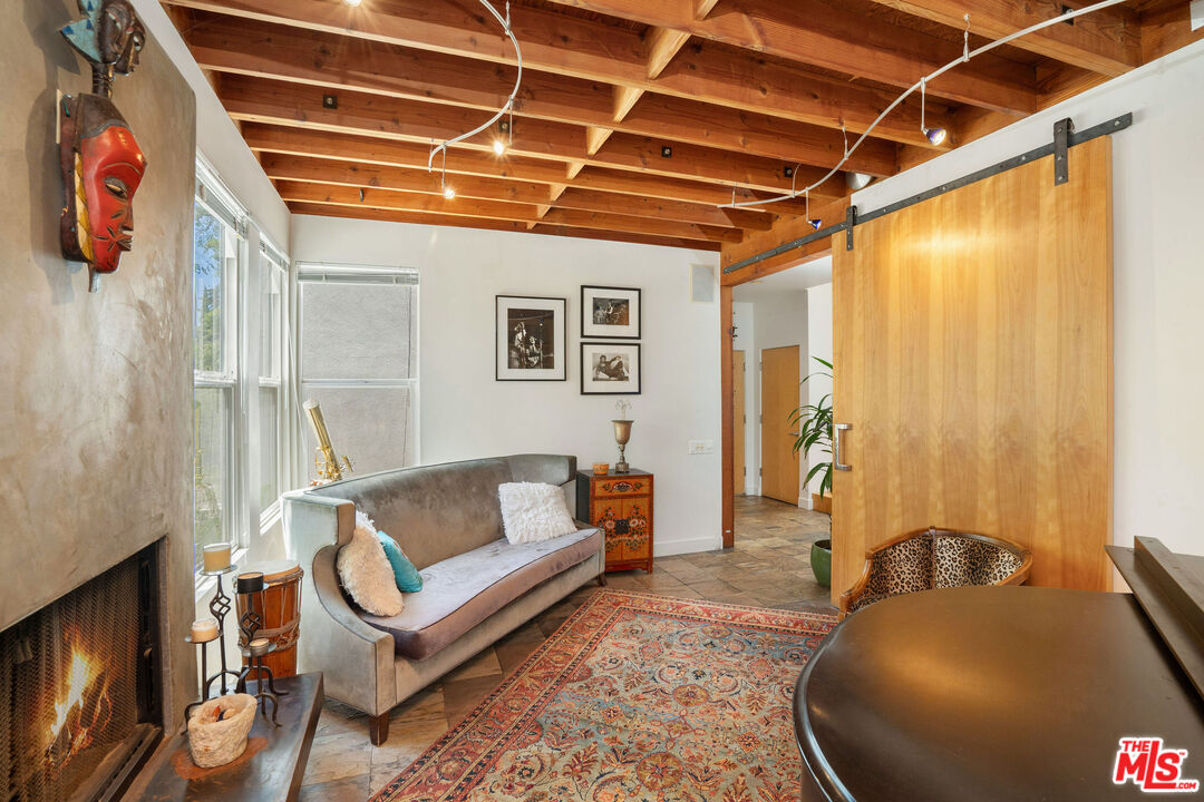 4504 Stern Ave, Sherman Oaks