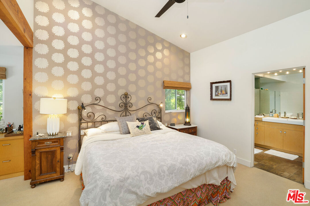 4504 Stern Ave, Sherman Oaks
