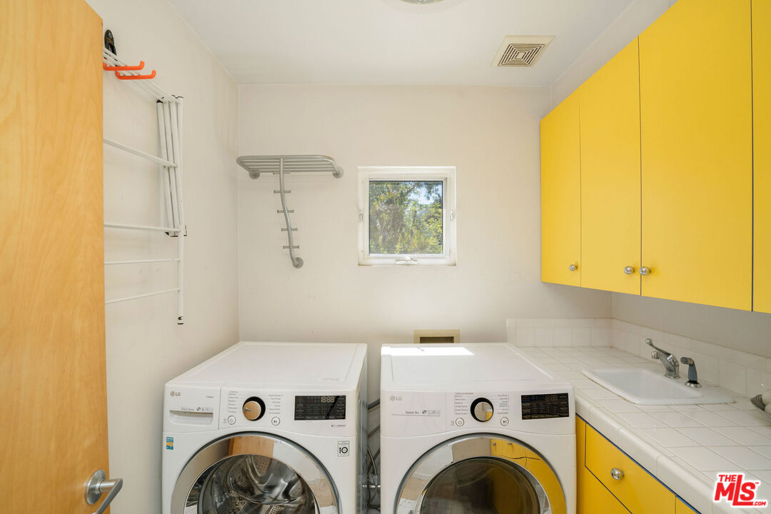 4504 Stern Ave, Sherman Oaks