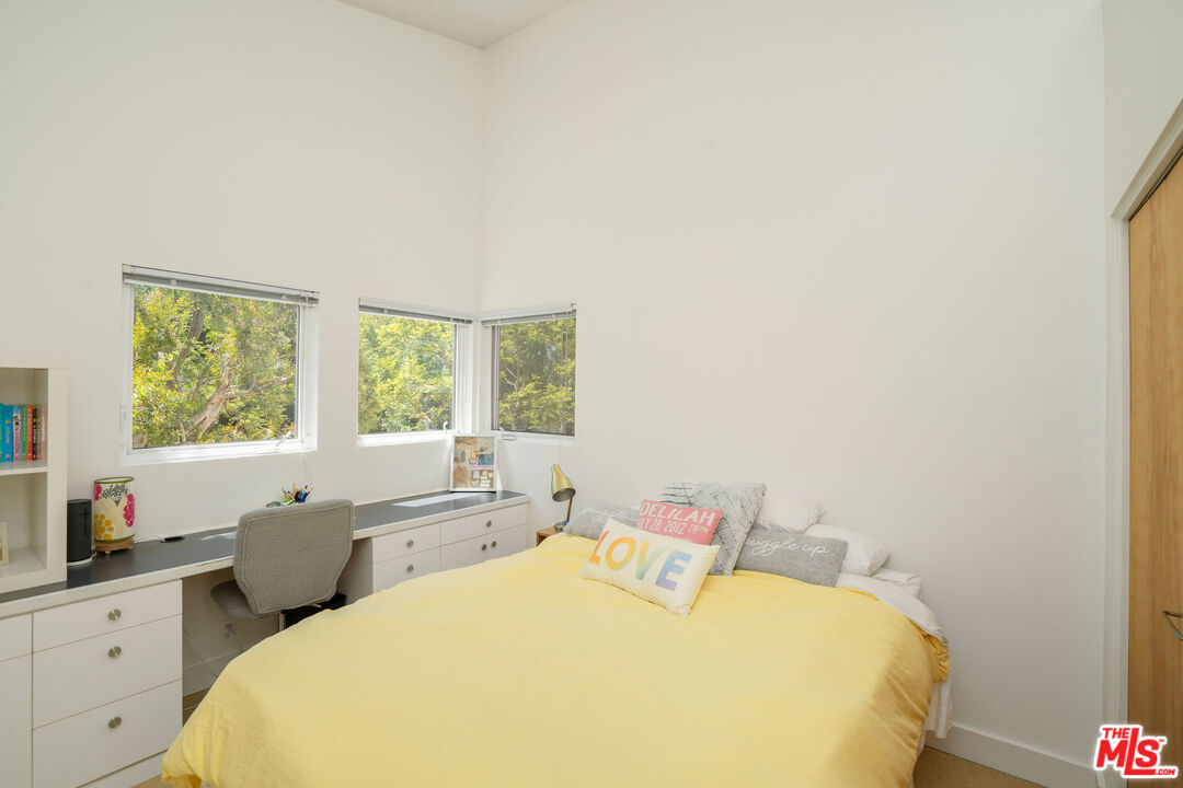 4504 Stern Ave, Sherman Oaks