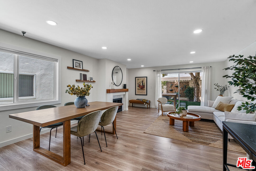 11907 Darlington Ave Unit: 103