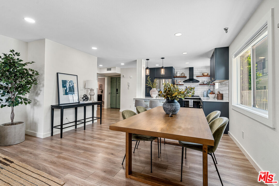 11907 Darlington Ave Unit: 103