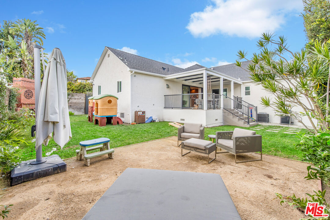 3644 Aureola Blvd, View Park