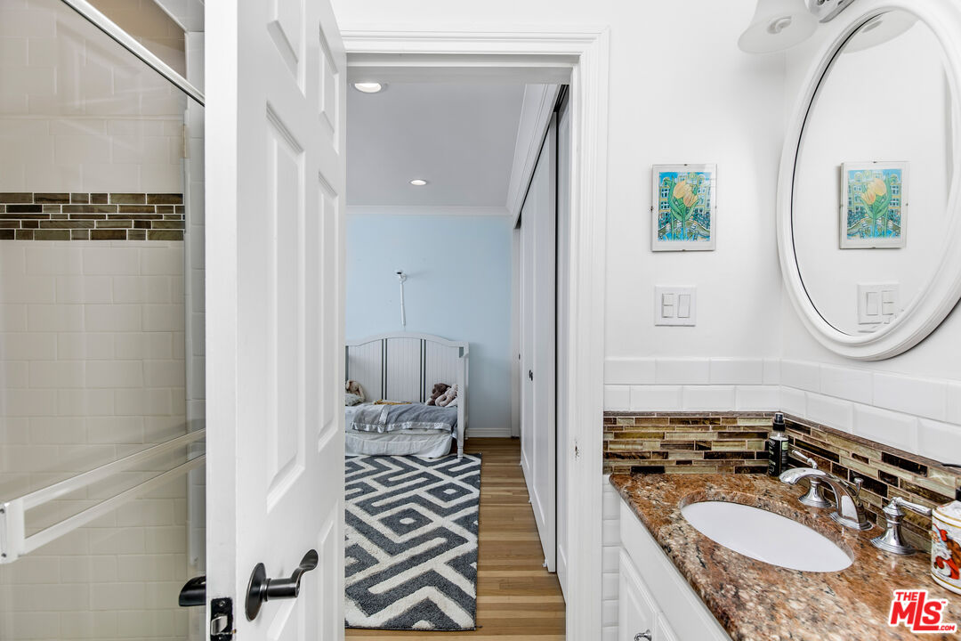 3644 Aureola Blvd, View Park