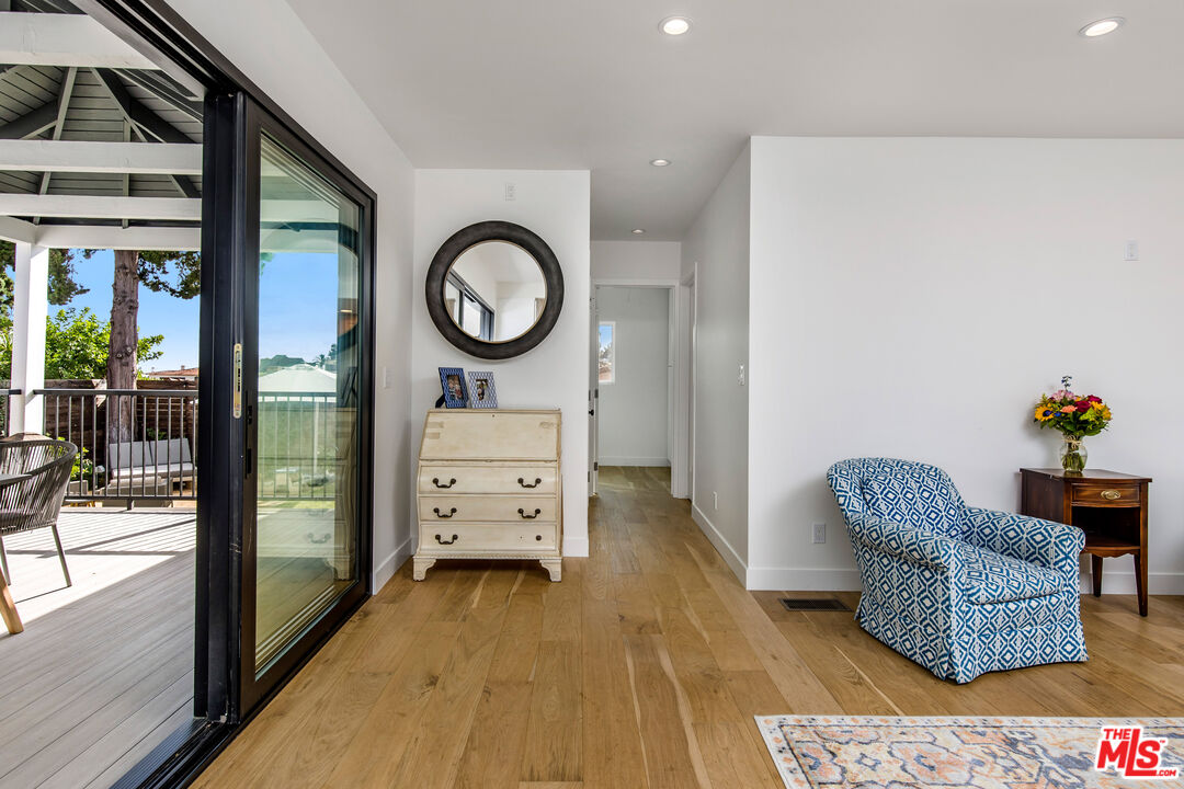 3644 Aureola Blvd, View Park