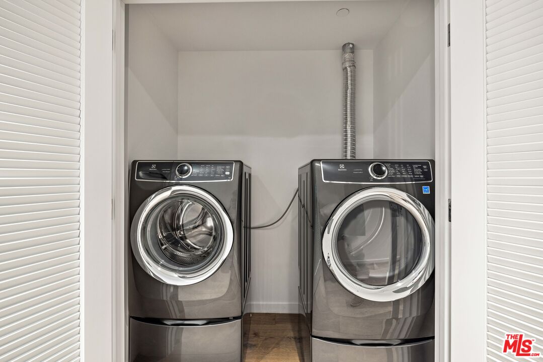 9000 W 3RD ST Unit: 304, Beverly Grove